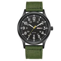 Reloj casual - Tono verde y negro estilo militar